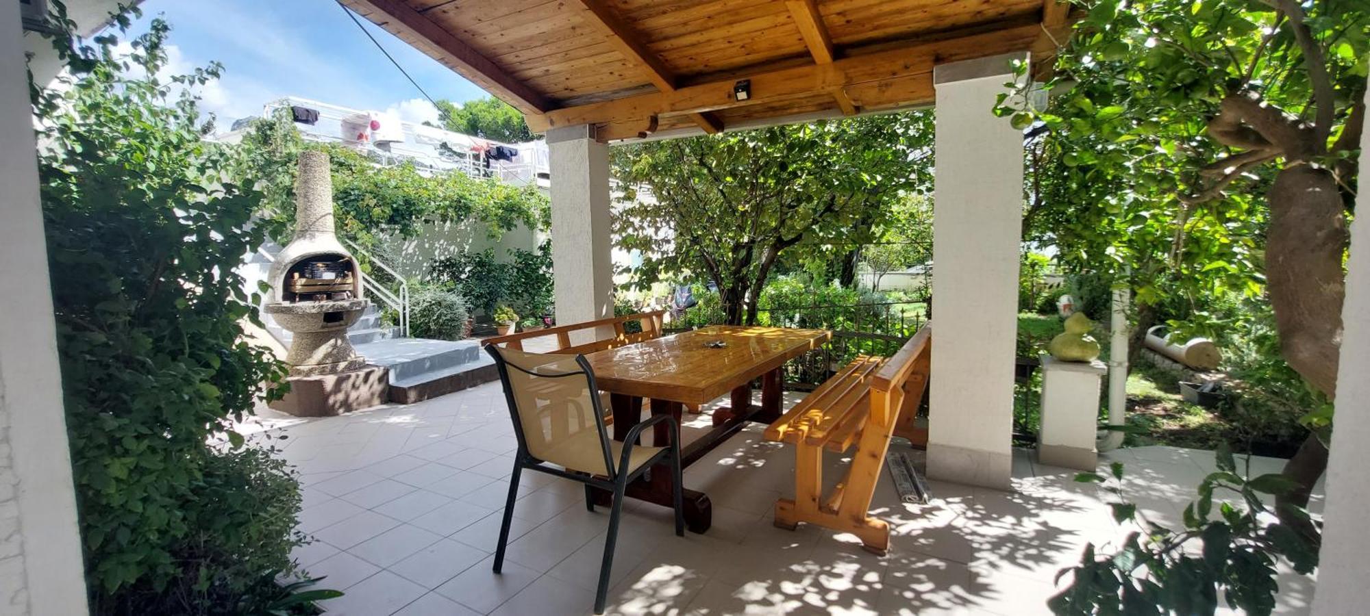 Apartmani Tinka Starigrad Paklenica Zewnętrze zdjęcie