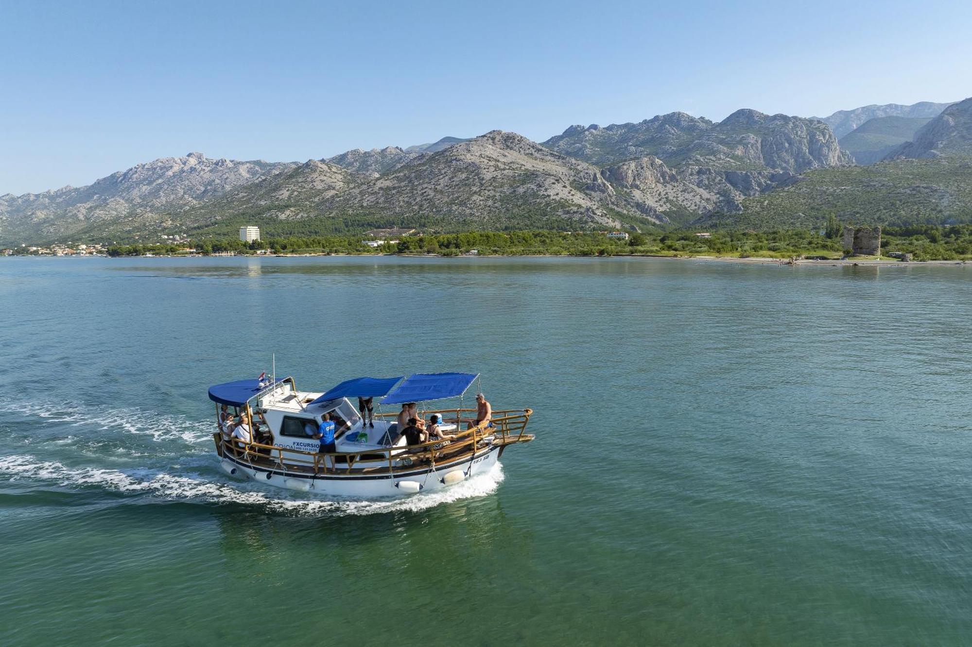 Apartmani Tinka Starigrad Paklenica Zewnętrze zdjęcie
