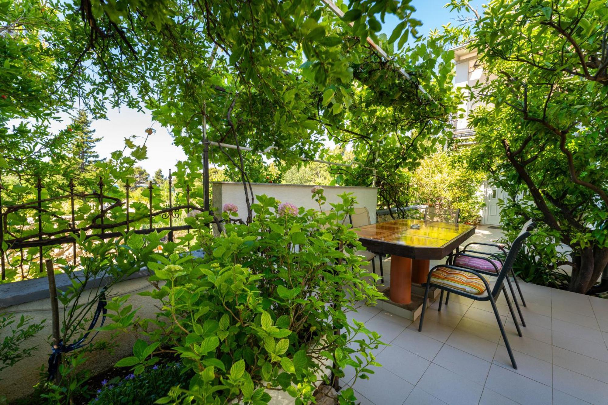 Apartmani Tinka Starigrad Paklenica Zewnętrze zdjęcie